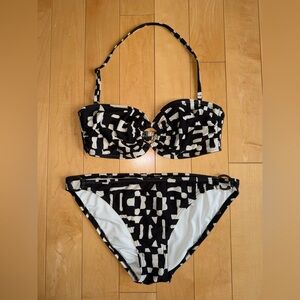 Banana Republic ring bandeau bikini. Size small.